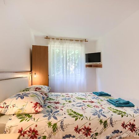 PUY Apartment Stefan מראה חיצוני תמונה