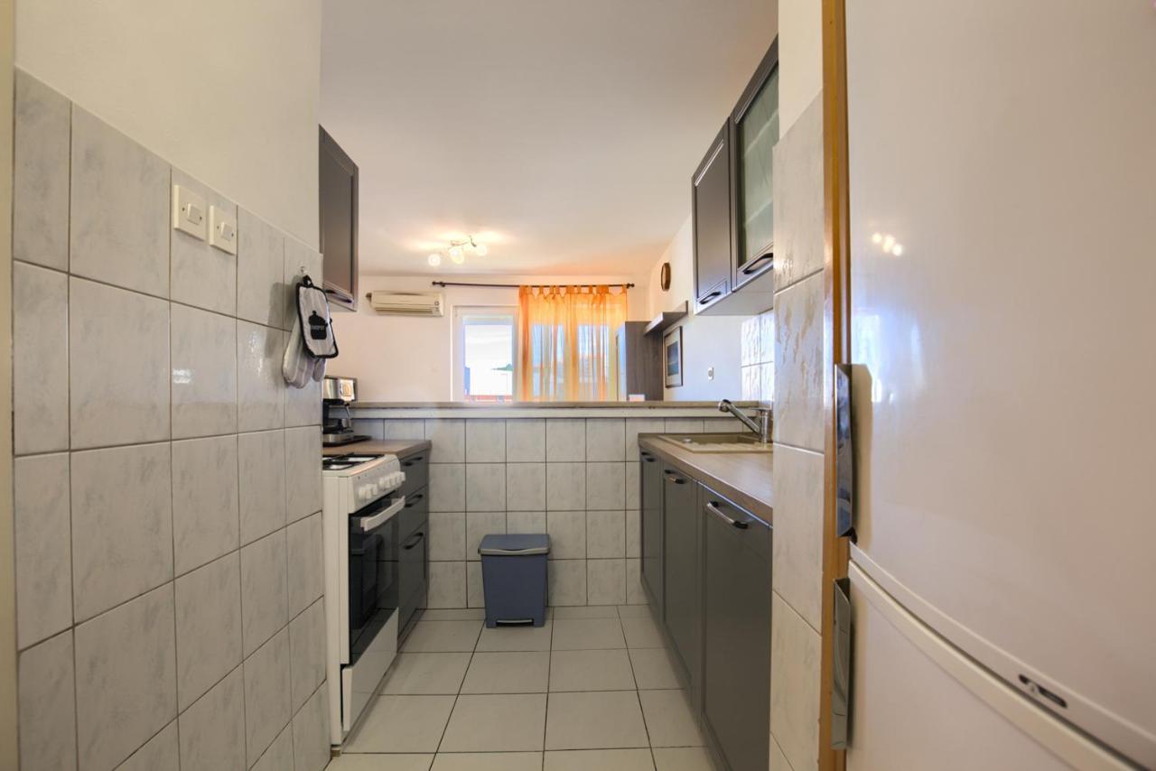 PUY Apartment Stefan מראה חיצוני תמונה