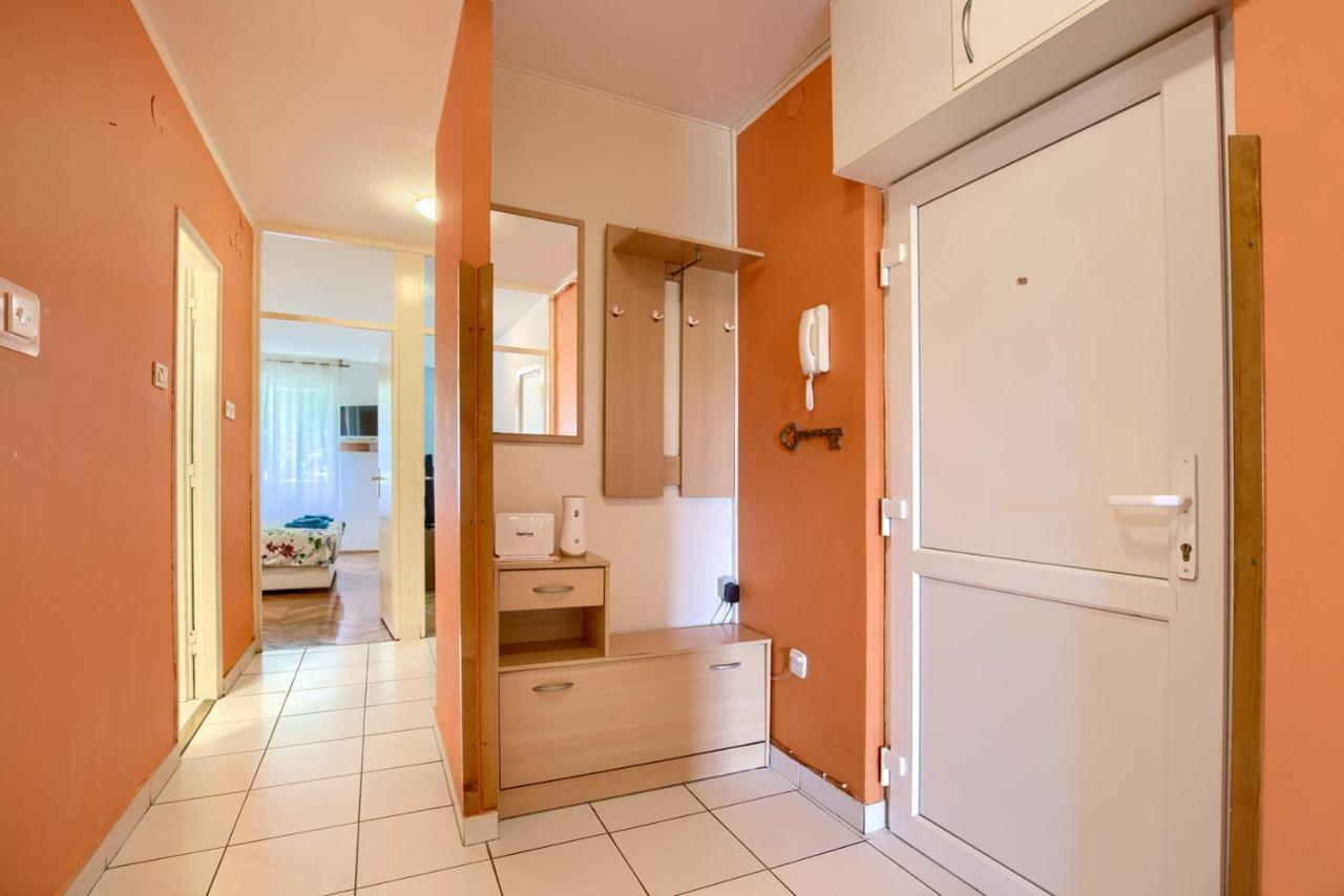 PUY Apartment Stefan מראה חיצוני תמונה